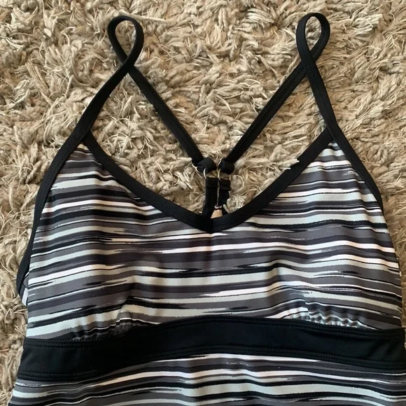 ATHLETA Shorebreak V Neck Dress - Picture 7 of 12